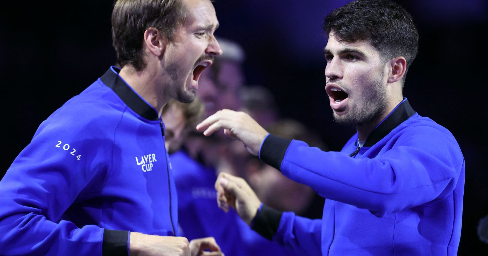 Carlos Alcaraz a câștigat finala Australian Open 2026 într-un meci plin de intensitate, învingându-l pe Novak Djokovic după o confruntare care a ținut suporterii cu sufletul la gură până în ultimele momente