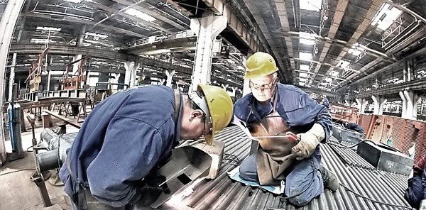 Piața muncii din România, stagnare la 0,6% a joburilor vacante în 2025