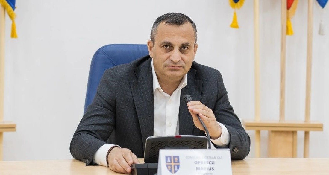 PSD Olt critică dur intervențiile lipsite de consecvență ale lui Ilie Bolojan în gestionarea crizei combustibililor Criza prețurilor la carburanți din România continuă să fie un subiect extrem de sensibil și de grav pentru cetățeni, iar abordarea autorităților locale și centrale nu s-a dovedit încă suficientă pentru a tempera efectele crescând deweekend al scumpirilor