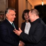 Președintele rus Vladimir Putin a emis miercuri un ordin surprinzător, solicitând eliberarea a doi prizonieri de război, capturați pe frontul din Ucraina, fiind deținători ai dublei cetățenii ucrainene și ungare