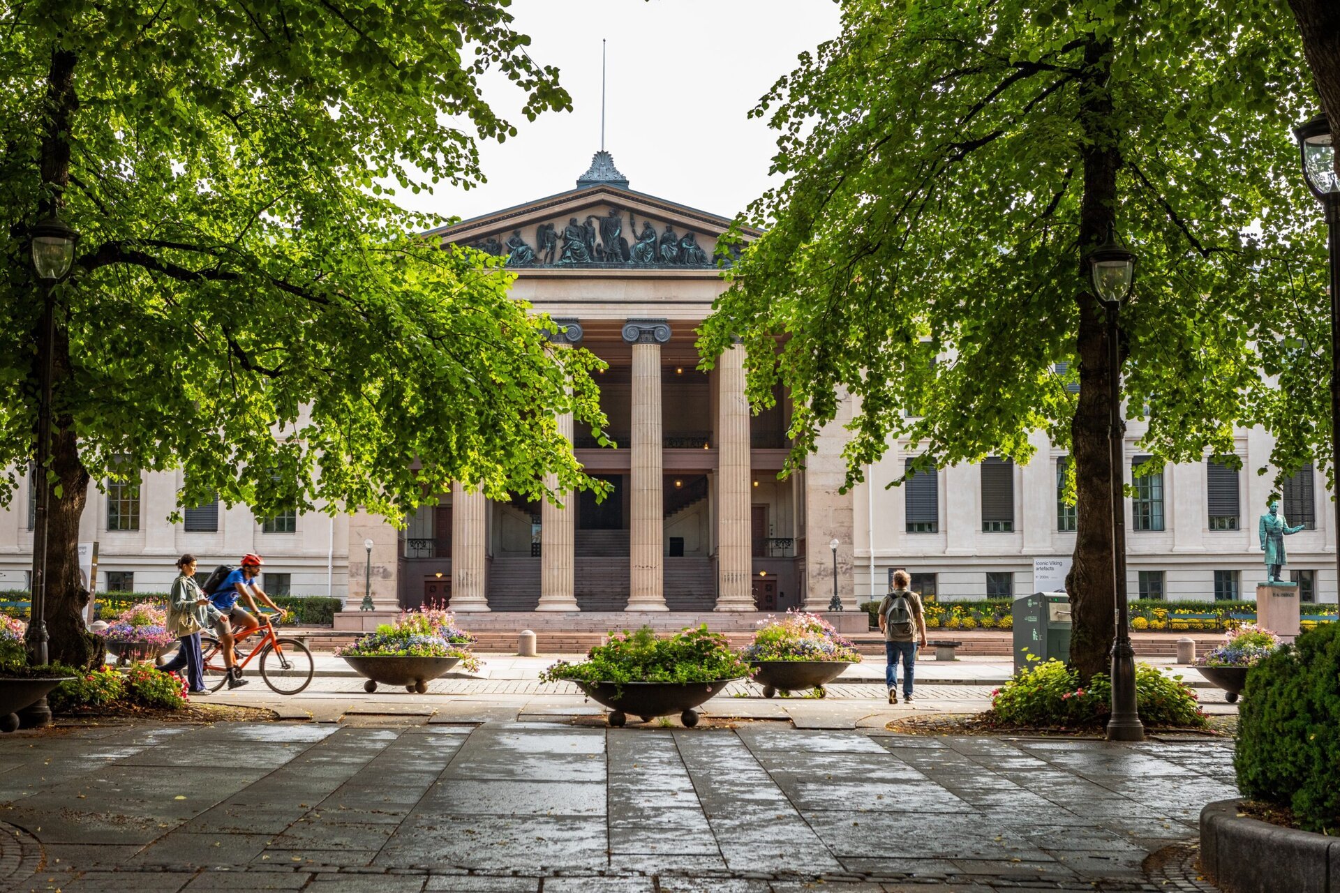 Europa găzduiește cel mai verde oraș din lume, cu prima „autostradă a albinelor”