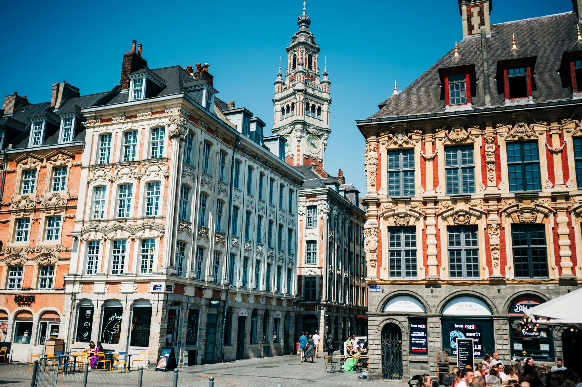 Lille, un oraș strategic situat în nordul Franței, va deveni oficial sediul viitoarei Autorități Vamale a Uniunii Europene, după o decizie comună a Parlamentului European și a Consiliului UE