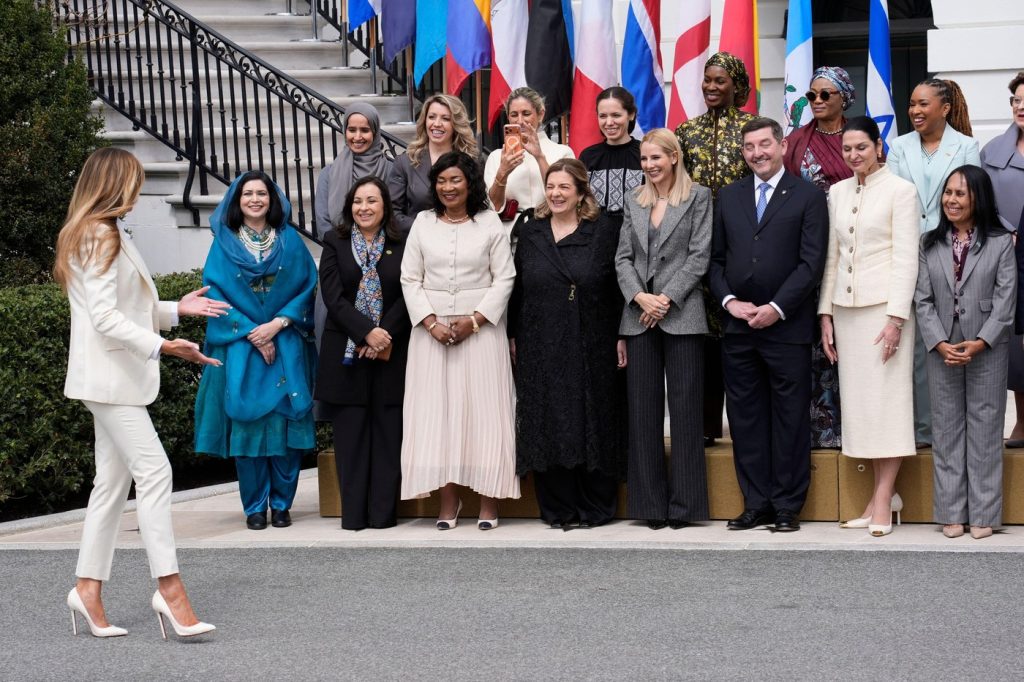 Mirabela Grădinaru, oficial de rang înalt al României, a reprezentat țara noastră la primul summit mondial al Coaliției „Pregătind viitorul împreună” desfășurat la Washington, D.C