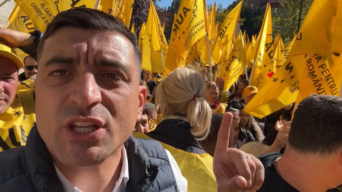 Premierul Ilie Bolojan dezminte orice contact direct cu liderii AUR în contextul actualului scandal politic Premierul Ilie Bolojan a declarat joi, într-un interviu acordat G4Media, că nici el, nici membrii guvernului pe care îl conduce nu au avut niciun fel de negociere sau discuții directe cu liderii partidului AUR sau cu parlamentari nemulțumiți din formațiunea politică