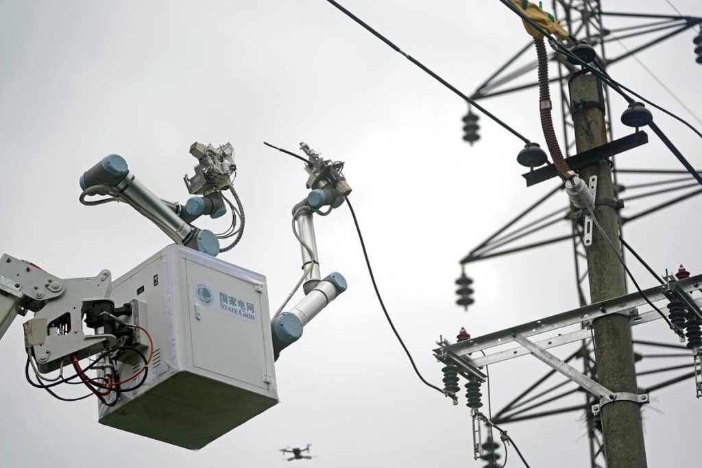 China repare automat rețele de 10 kV fără intervenție umană