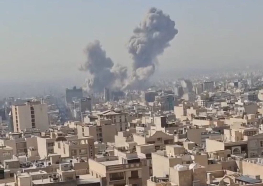 Irakul și Siria nu sunt singurele ținte ale acuzațiilor de agresiune: Iranul suferă în ultimul război încare a fost atrasă între marile puteri De câteva săptămâni, Iranul traversează o perioadă tulbure, marcată de un val de atacuri care au provocat pagube semnificative infrastructurii civile și militare