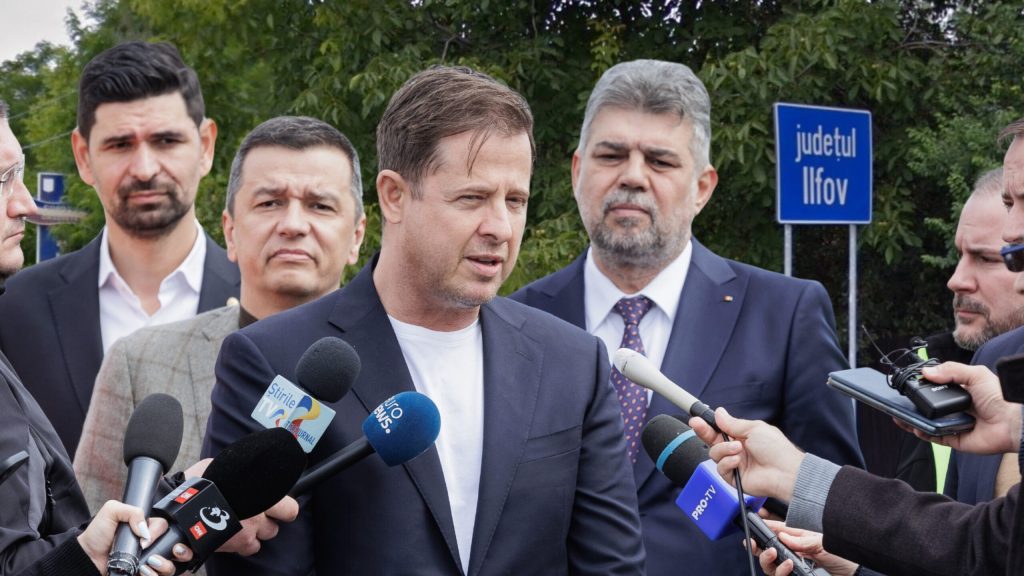 Conflictul dintre Ilie Bolojan și Hubert Thuma devine, odată cu apropierea proiectului de buget pentru 2026, o bătălie feroce pentru controlul resurselor financiare ale zonei Ilfov, un județ devenit un centru de influență economică și politică, în ciuda poziției sale administrative secundare în raport cu municipiul București
