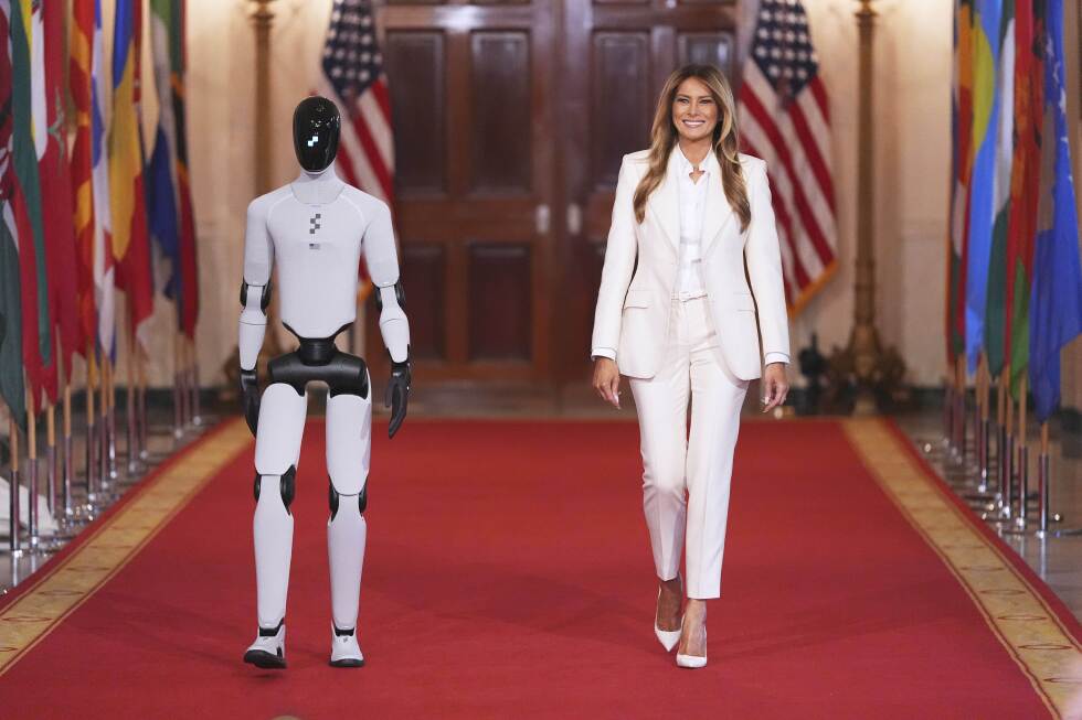Melania Trump pune în umbră un robot, ieșind în evidență