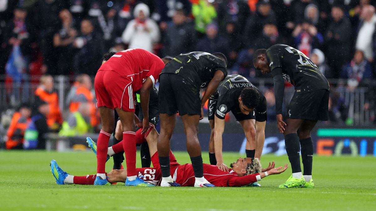 Ekitike, OUT pentru Liverpool, în timp ce Salah primește acceptul PSG