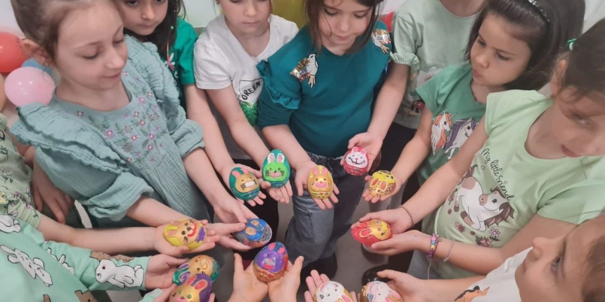 Ateliere de Paști pentru copii, la Hub-ul deGalben din Sectorul 1