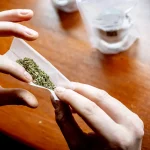 Centru GRATUIT pentru tinerii dependenți de droguri, deschis în Sectorul 1