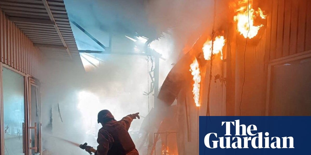 1196.jpg - ReactiveNews