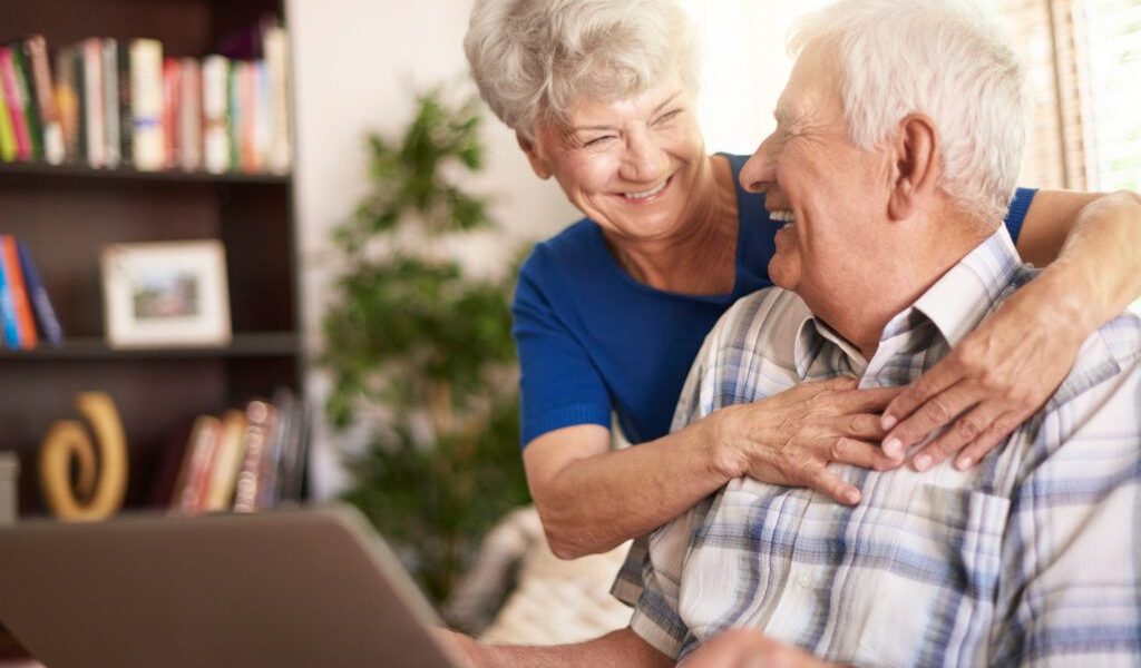 Cum iei pensie în România dacă ai lucrat în străinătate: Documente esențiale