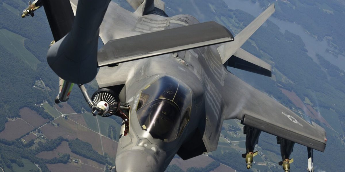 Portugalia anunță că avioanele americane pot folosi baza din Azore în condiția să nu atace infrastructură din Iran