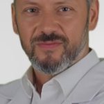 Doctor CONSTANȚEAN, minciună grosolană: s-a dat profesor STANFORD, dar vindea ieftin