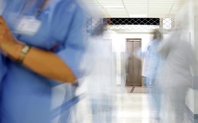 CE: Abuzuri ȘOC în spitalele de psihiatrie din România! Palme, pumni și electroșocuri