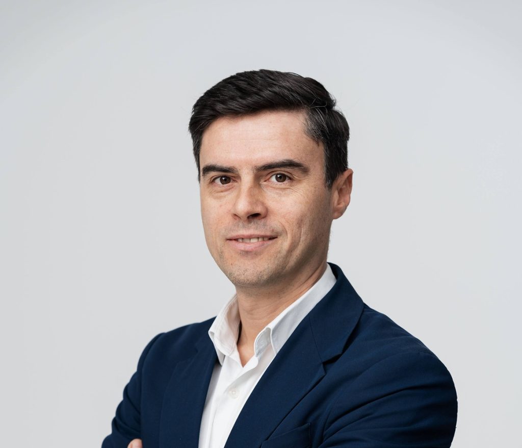 eMAG își mărește afacerile: Marketplace la aproape 25% din vânzări, expansiune internațională