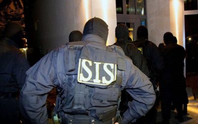 Spioni de la Chișinău șantajează: cer bani de la cetățeni