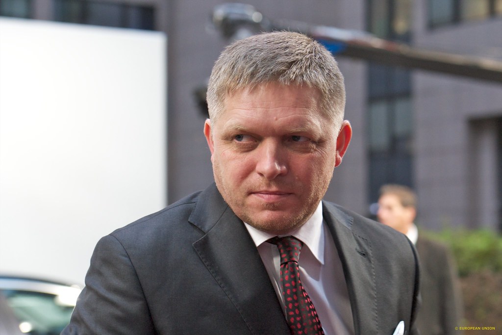 Fico atacă Bruxelles: Slovacia contestă interdicția de gaze rusești la CJUE