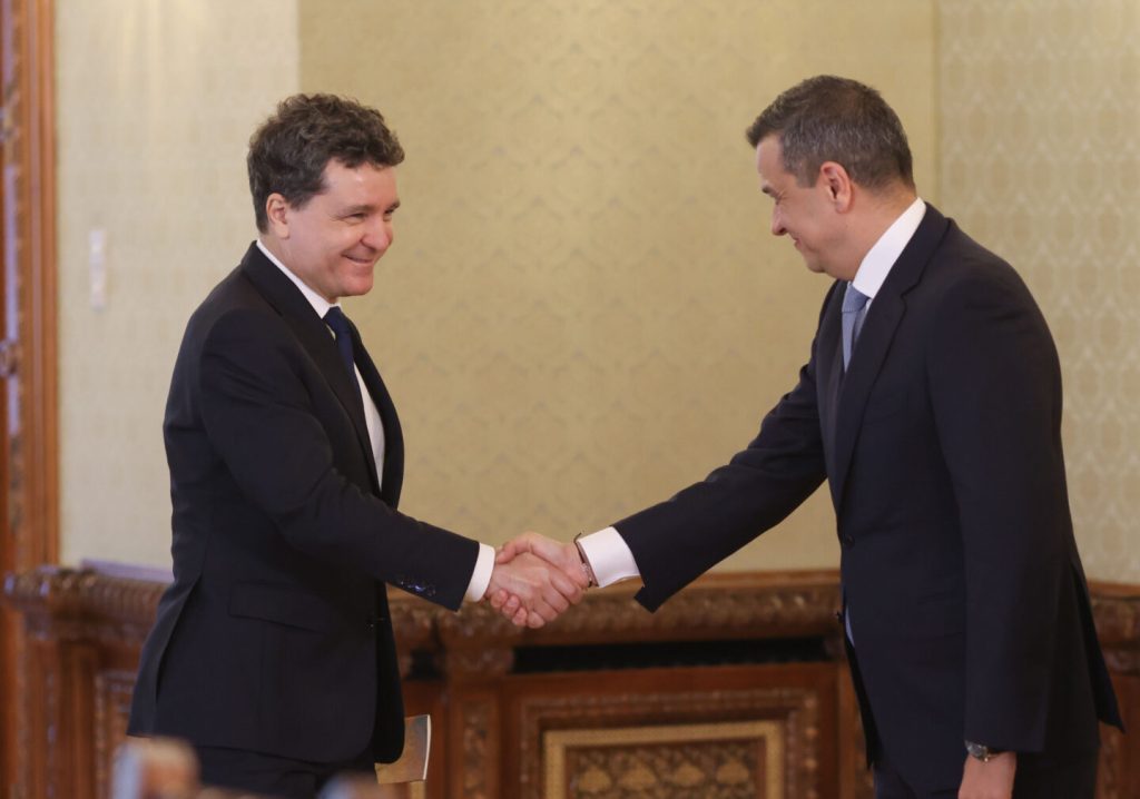 Grindeanu laudă prestația lui Nicușor Dan: „A înțeles rolul său”