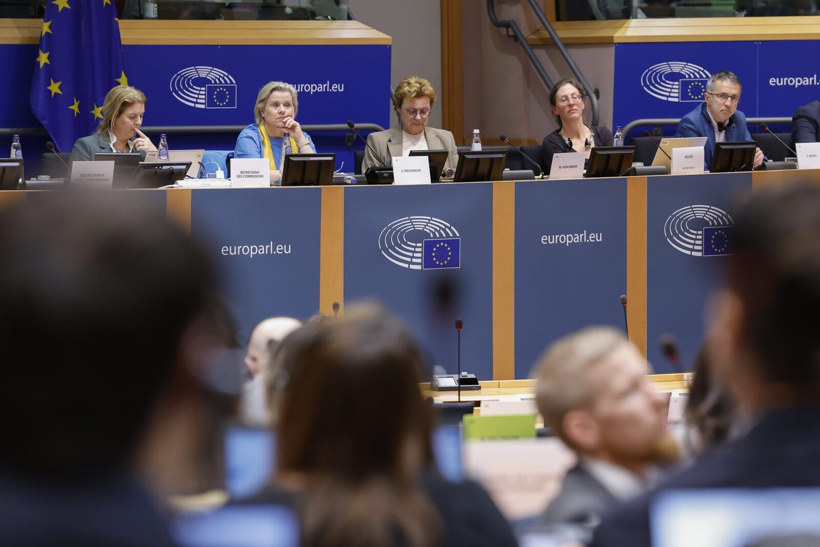 UE cere bani mai mulți: Parlamentul European vrea buget cu 10% mai mare până in 2034