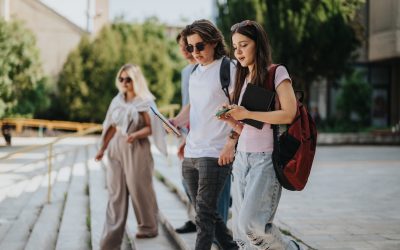 România, prima alegere pentru tineri: Ce-i determină să rămână acasă?