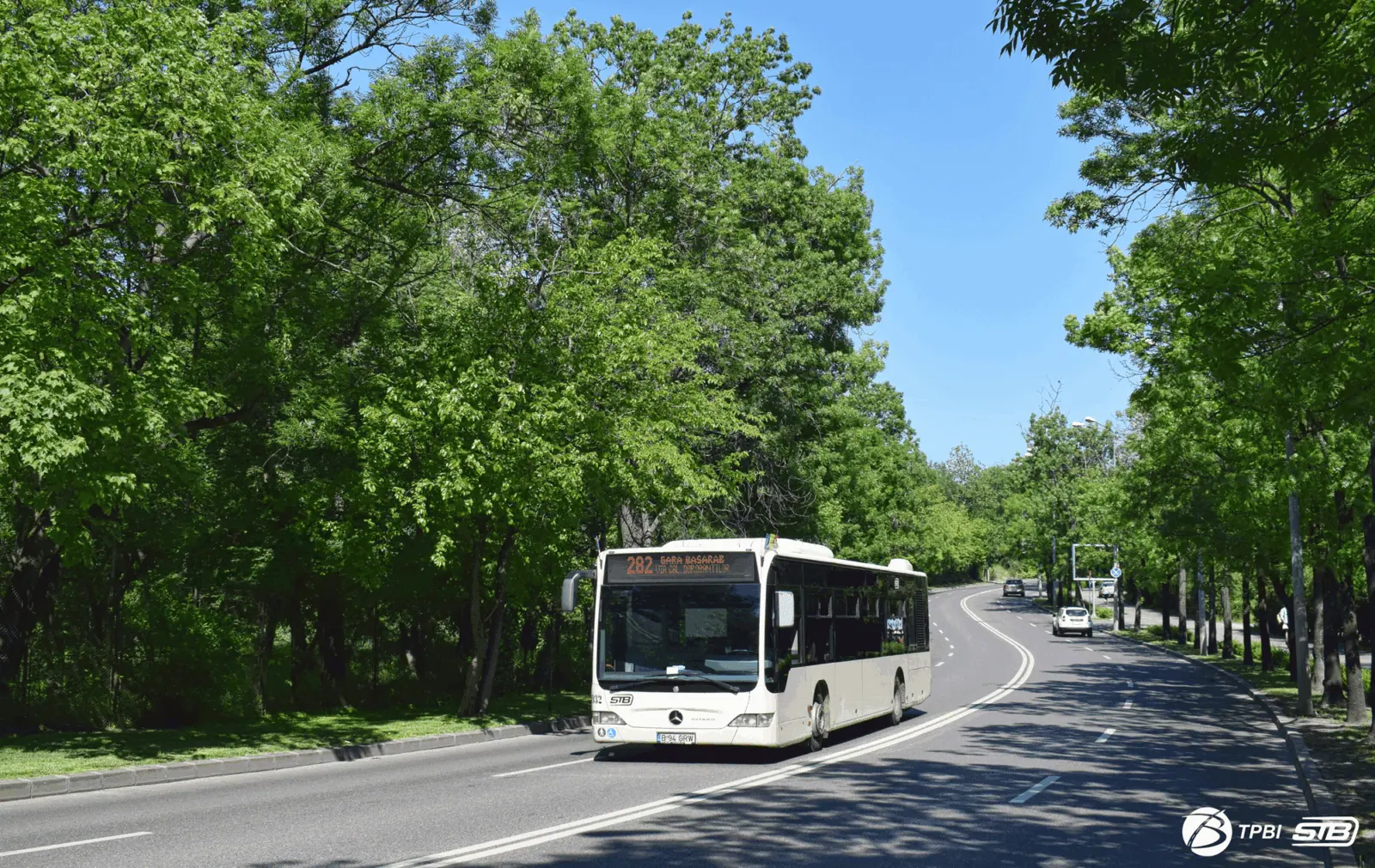 Evenimentele de Florii au impus modificări semnificative în programul de transport public din Capitală, determinând autoritățile să reconfigureze traseele mai multor linii STB