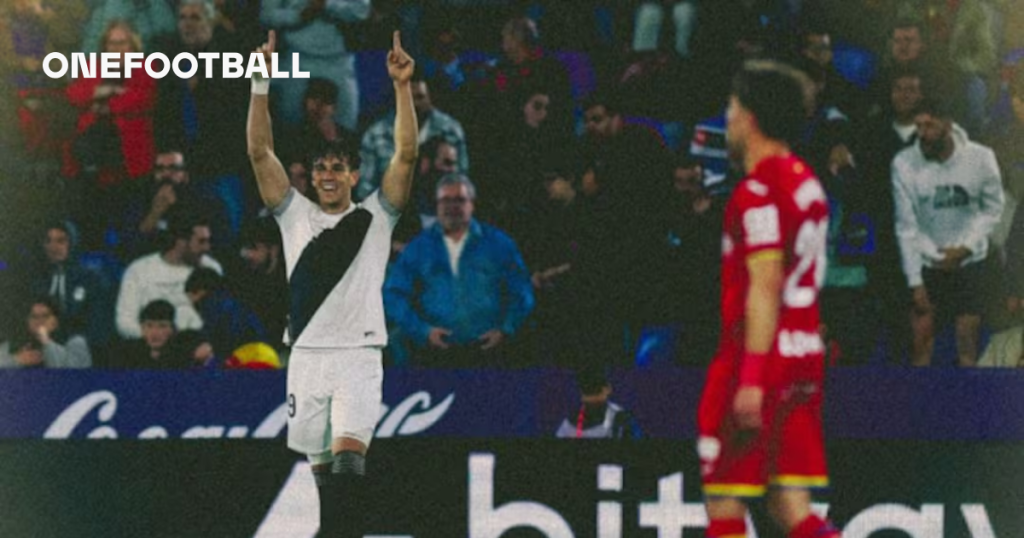 Sărutări salvatoare pentru San Carlos Espi