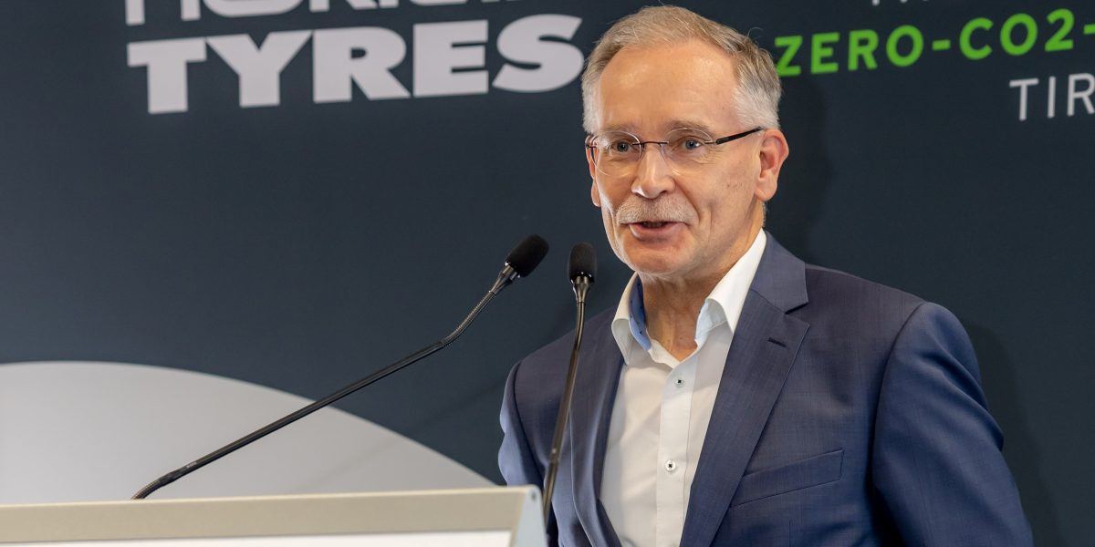 Noua conducere la Nokian Tyres Oradea: Un director cu experiență preia frâiele fabricii din România O schimbare importantă are loc la conducerea fabricii Nokian Tyres din Oradea, România