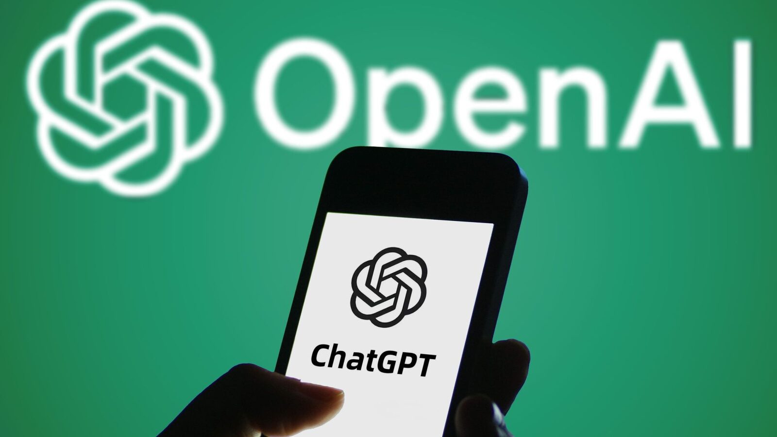 ChatGPT, căzut! Ce se întâmplă cu platforma de AI? Află detalii