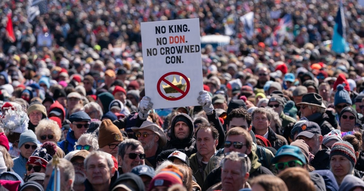 Milioane de americani protestează ”No Kings” împotriva lui Donald Trump