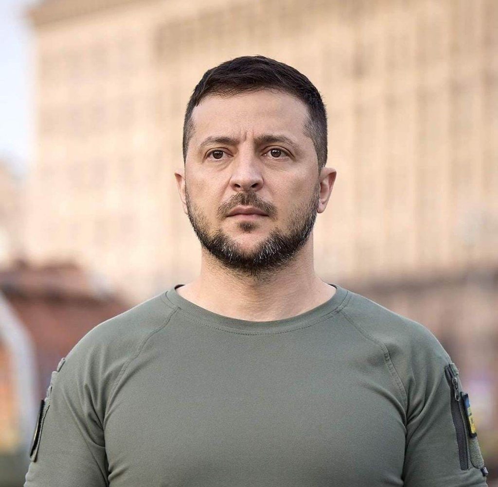 Ucraina a transmis Rusiei, prin intermediul mediatorilor americani, o propunere de armistițiu privind atacurile asupra infrastructurilor energetice ale celor două țări, anunță luni președintele Volodimir Zelenski Autoritățile ucrainene au transmis, în cursul zilei de luni, o ofertă de armețiție către partea rusă, prin intermediul mediatorilor americani