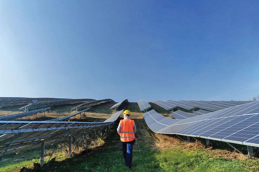 Recordul regenerabilelor, umbrit de cea mai slabă producție energetică din ultimii ani