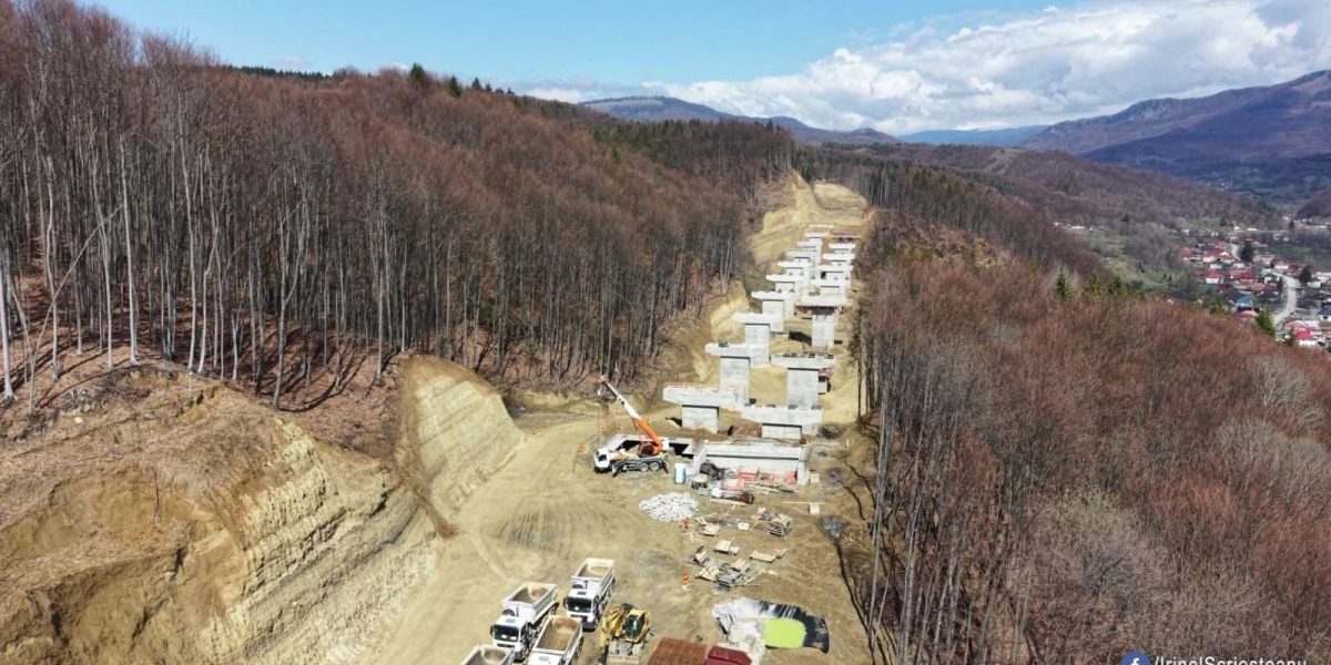 A1 din Carpați: 1.550 de muncitori forțează Tunelul Poiana, lung de 2 km