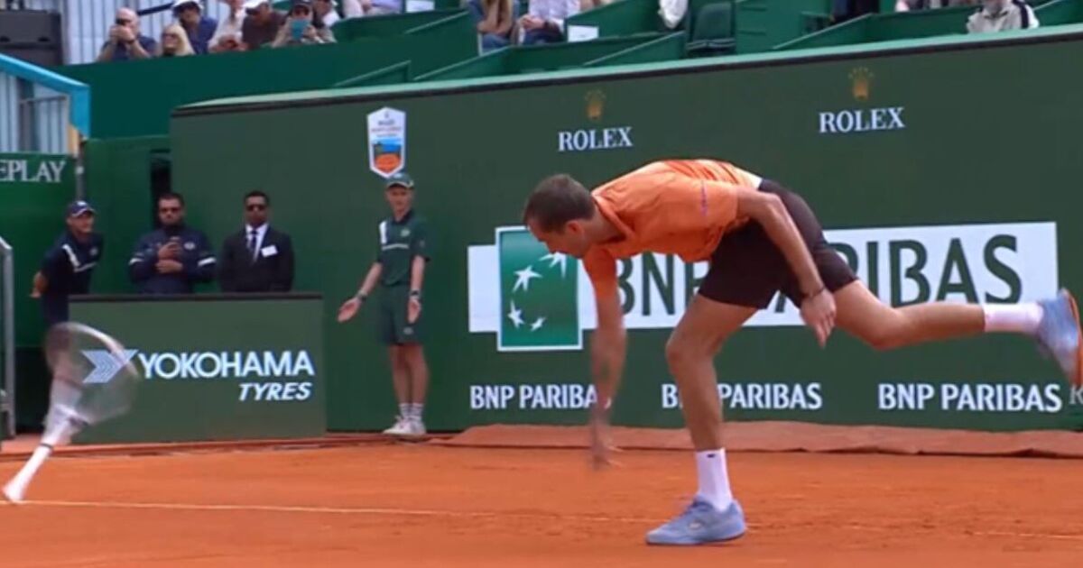 Medvedev, furios la Monte Carlo: șapte rachete sparte, spectacol total!