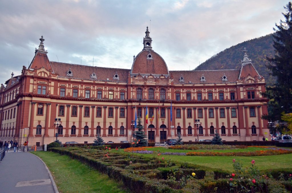 Clădirea-simbol din București, Palatul Administrativ, reabilitată