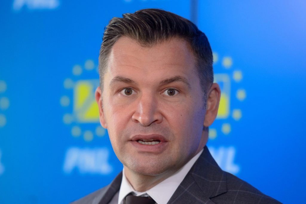 Stroe: „Orban, pionul lui Putin, a căzut”. Ce urmează pentru Europa?