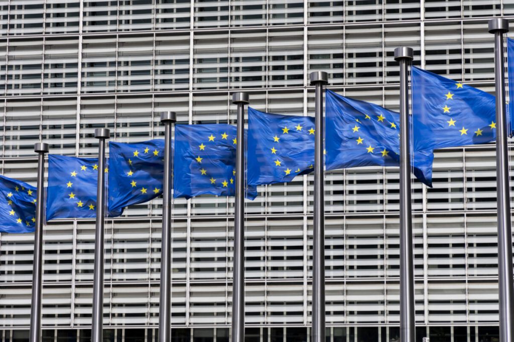 UE testează clauza de asistență: Cum se deosebește de Articolul 5 NATO?