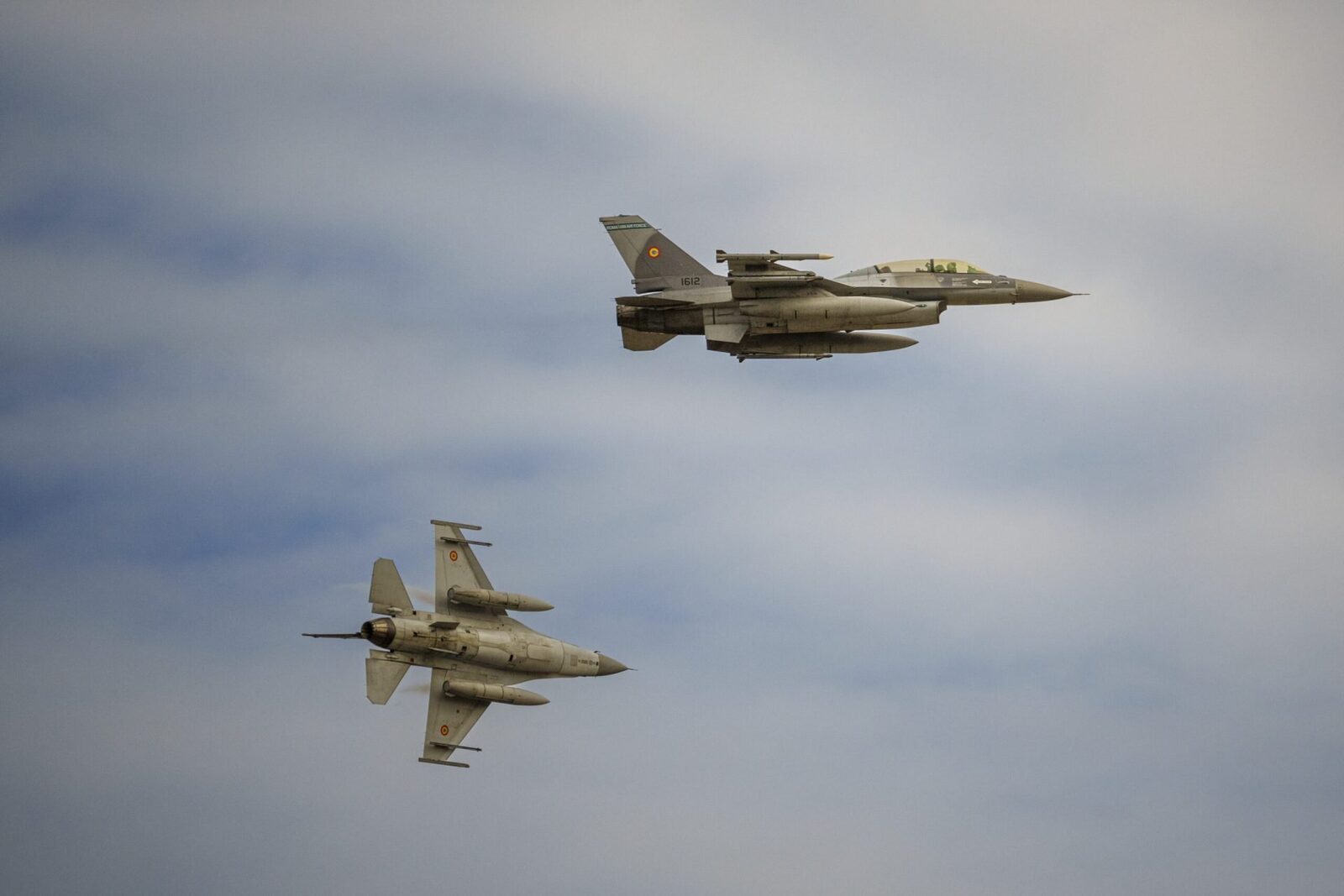 Alertă aeriană la Tulcea: Avioane F-16 au decolat după atacuri cu drone