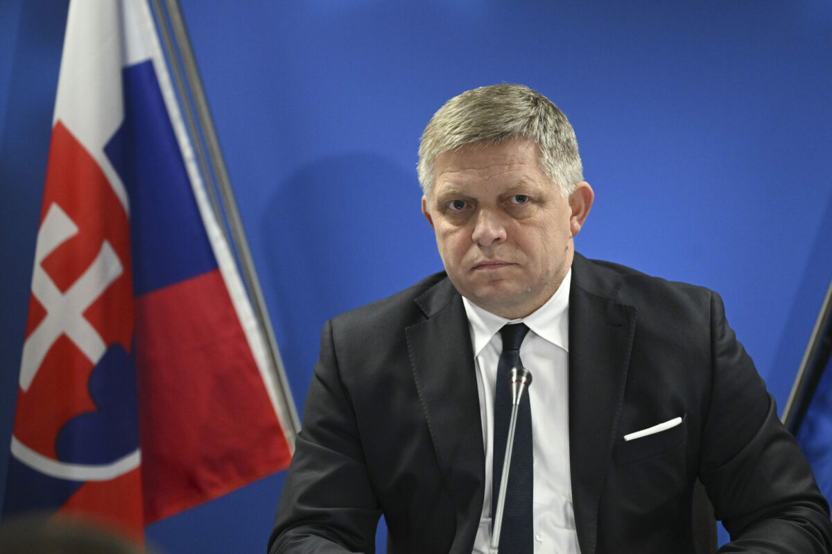 Două țări UE au interzis accesul premierului slovac la spațiul aerian spre Moscova