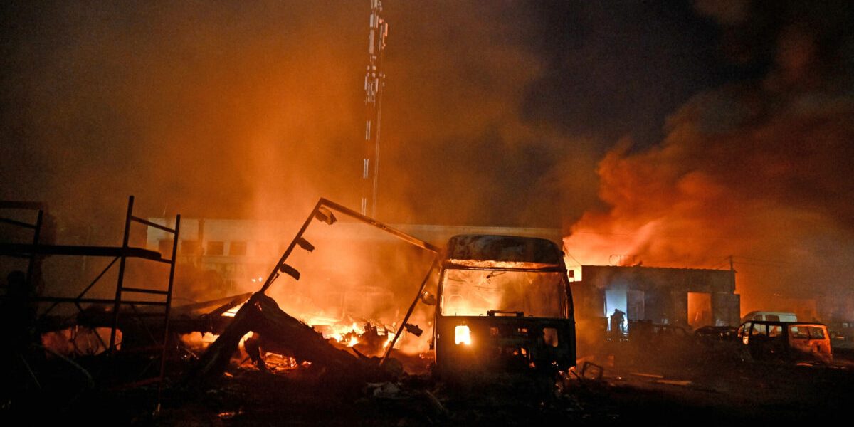 Atacuri feroce în Ucraina: Zeci de morți și distrugeri masive înainte de Paște