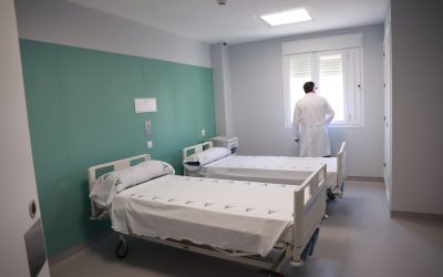 Ce face o „doula a morții”? Profesia ce stârnește controverse