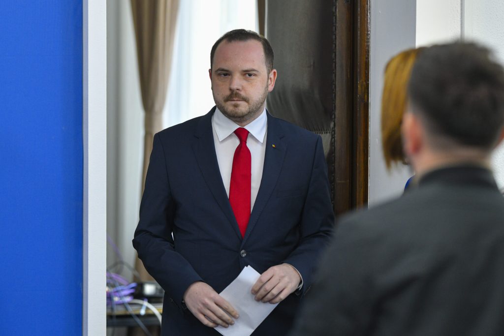 Investigații medicale GRATUITE pentru pacienții cronici din programele naționale