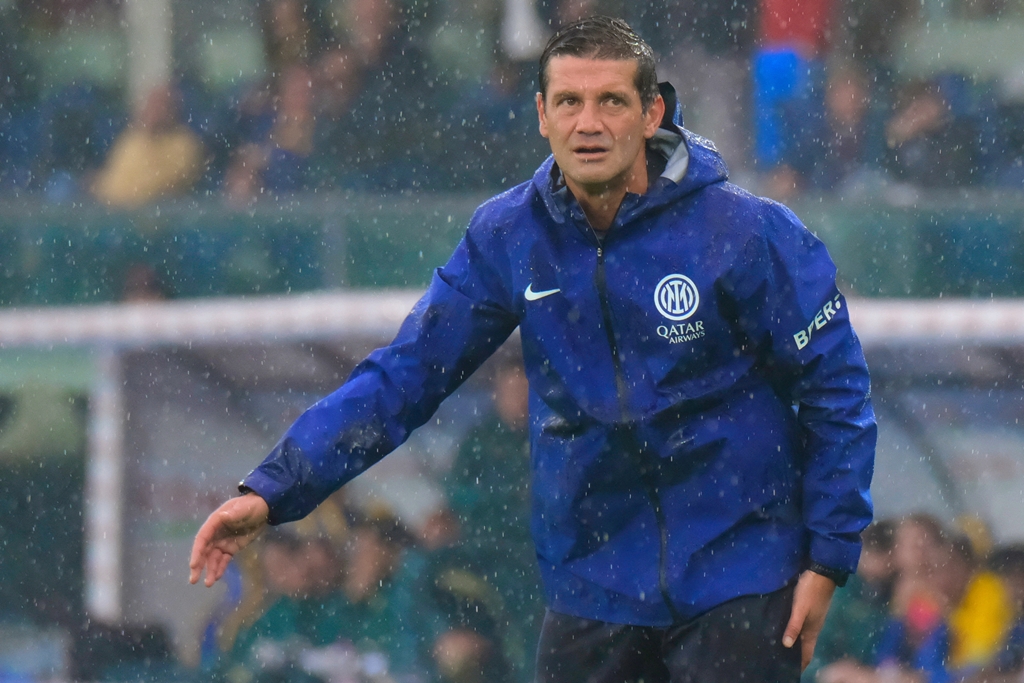 Chivu, la un pas de titlu: Inter joacă la Torino pentru victorie