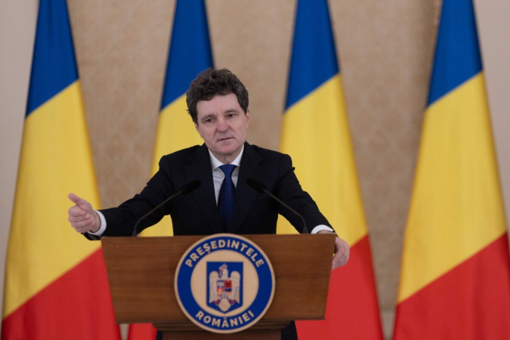 Dialog vital între forțele pro-occidentale, indiferent de formula politică
