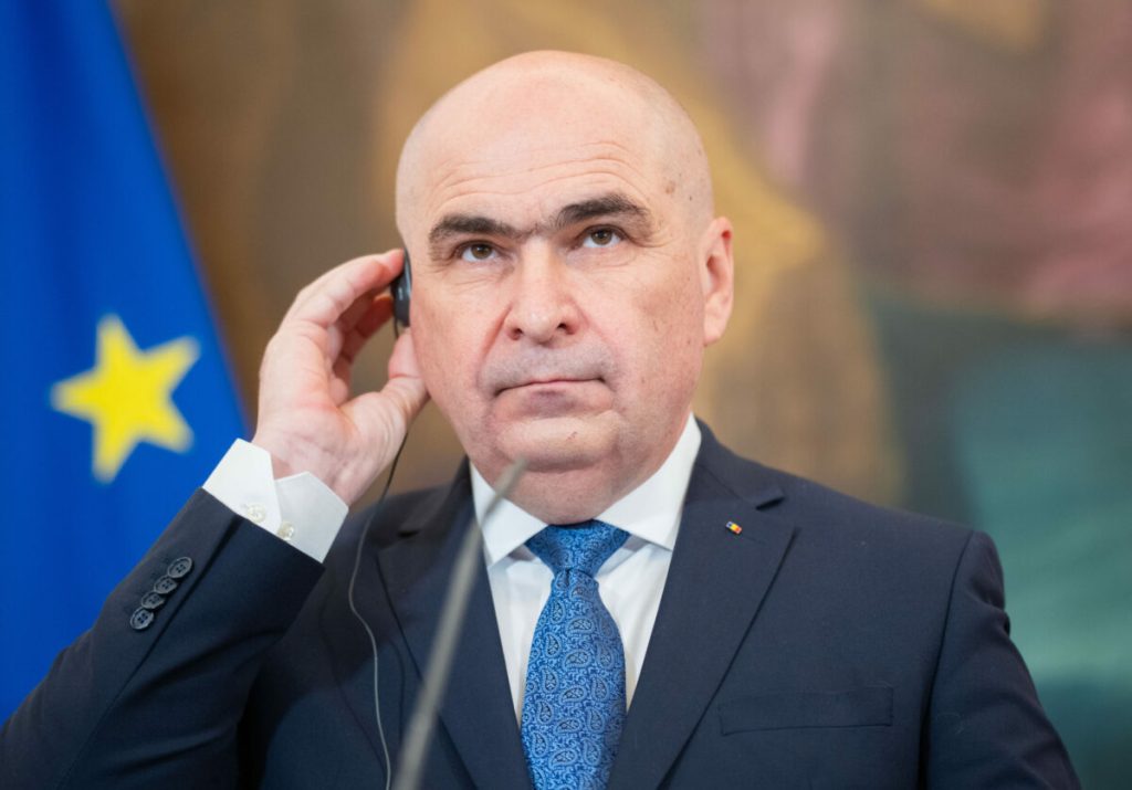 Bolojan taie în carne vie: Lista uriașă a companiilor de stat, pe cale de dispariție