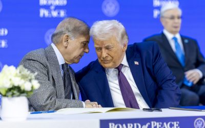 Pakistanul, încântat de decizia lui Donald Trump privind Iranul