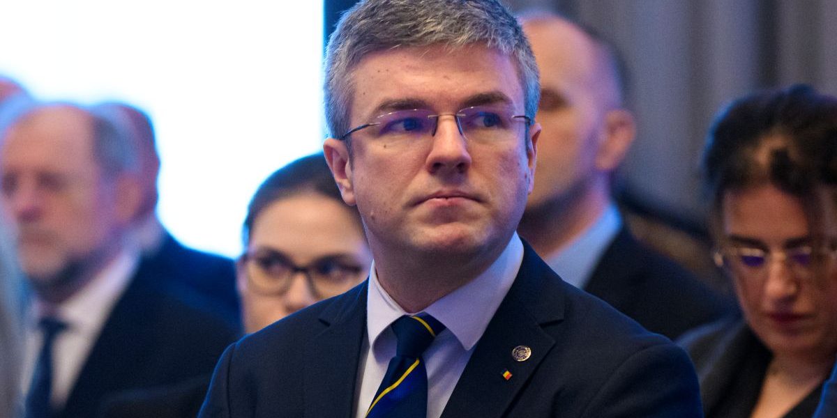 Cei fără loc de muncă la Șantierul Naval Mangalia pot primi restanțele de Paști