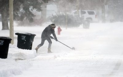 După ninsori abundente din luna martie, Wisconsin continuă să se confrunte cu un val de vreme extremă, cu ploi înghețate și zăpadă încă vizibilă în anumite zone ale statului