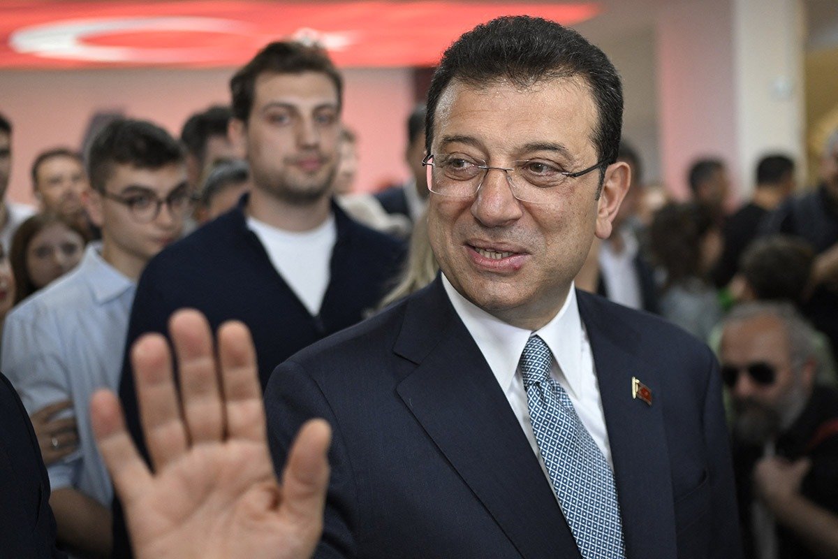 Procurorii turci lansează o nouă anchetă împotriva primarului din Istanbul, Ekrem Imamoglu Procurorii din Turcia au deschis marți o nouă anchetă penală împotriva primarului din Istanbul, EKREM IMAMOGLU, suspectându-l de insultarea unui funcționar public